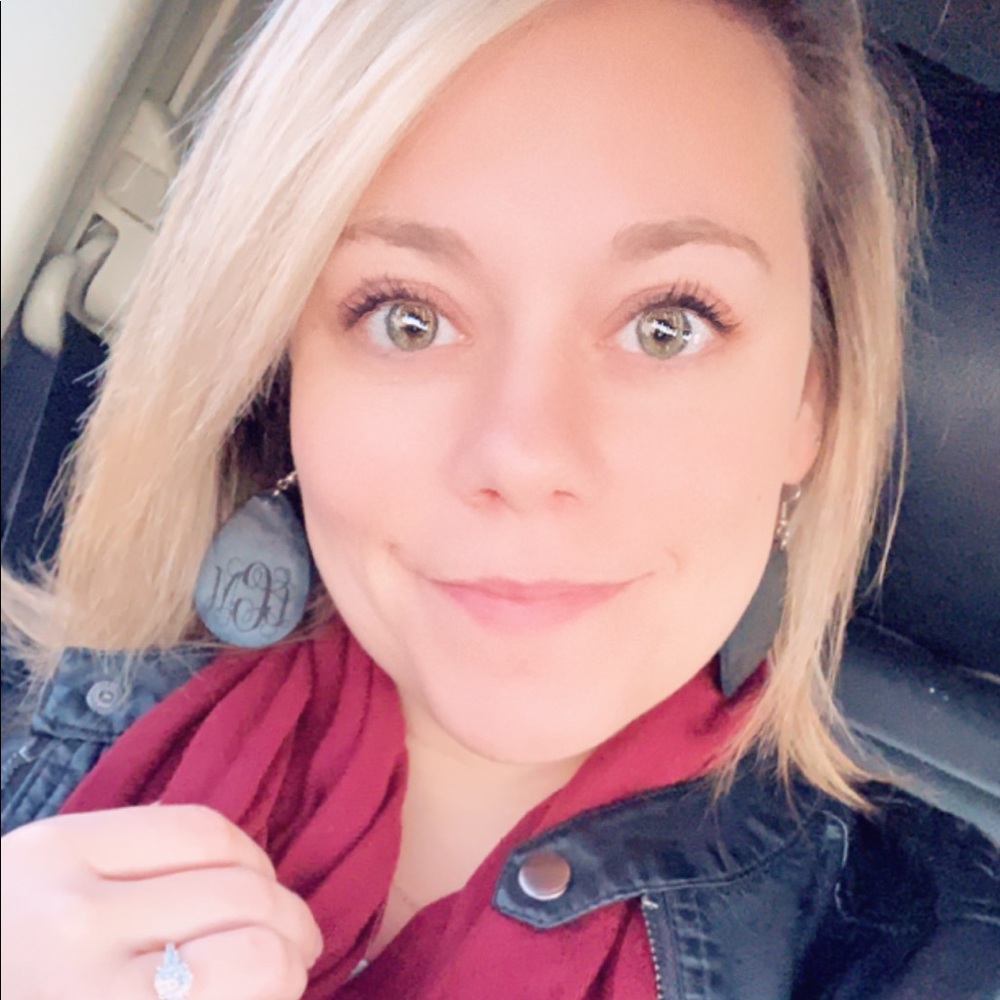 Meet your Posher, Loren